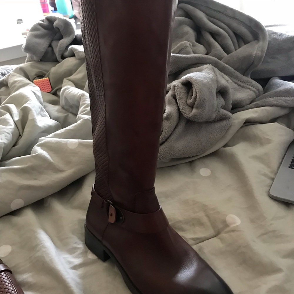 Brown riding boots - Picture 2 of 3